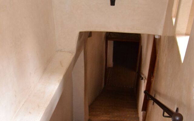 Riad Amaris