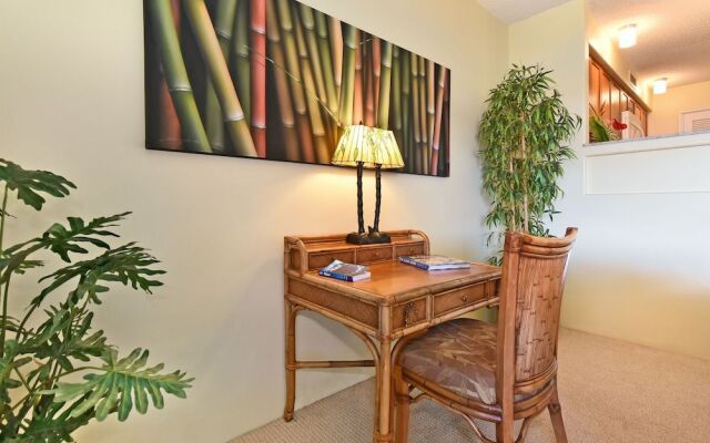 Kaanapali Royal H303 by RedAwning