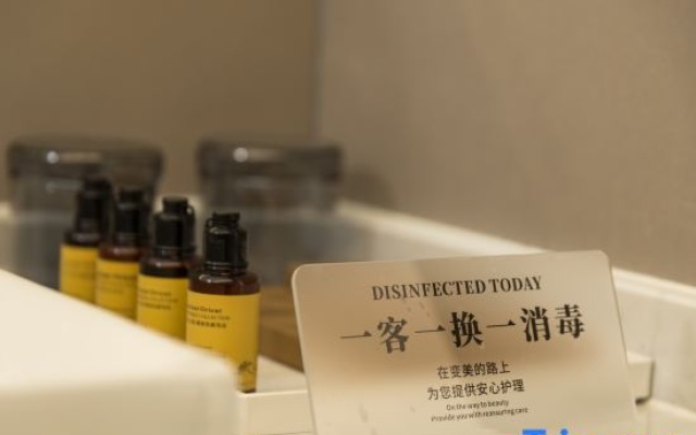 Dali Jinkai Inn (Famous Works Store on the Bund of Dali Airport) – Guest Rooms – Dali