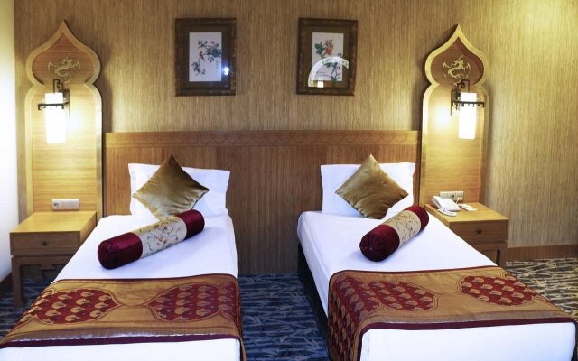 Royal Dragon Hotel – All Inclusive