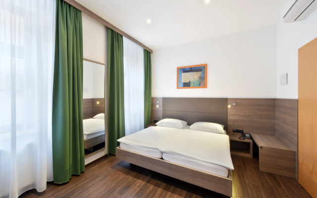 Hotel Lucia