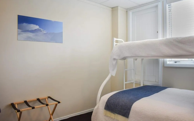 Perfect Ponsonby 2 Bedroom Loft Style Apartment With Parking