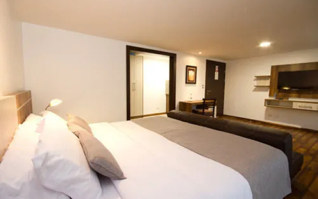 San Blas Hotel & Suites Ecuador