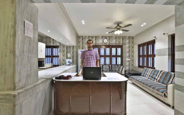 Hotel Satkar