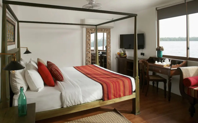 Flow by The Amber Collection - Luxury River Cruises in Sri Lanka