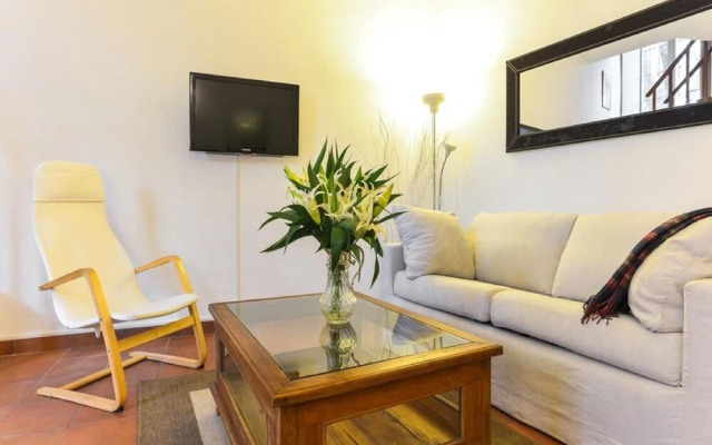 Campo dei Fiori Detached Apartment