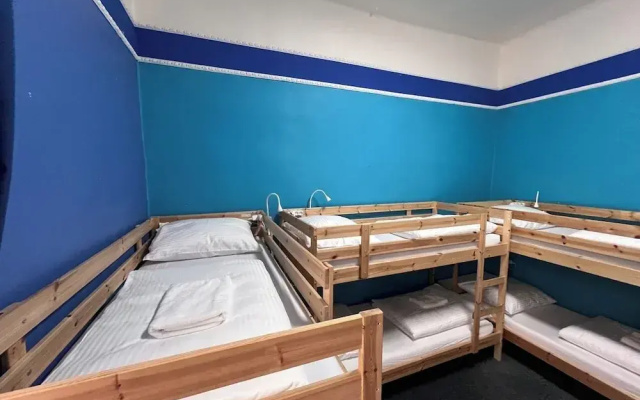 GIRLS Dorm Apartment