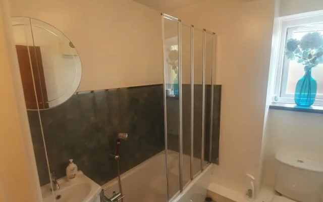 Stunning 1-bed Apartment in Walsall