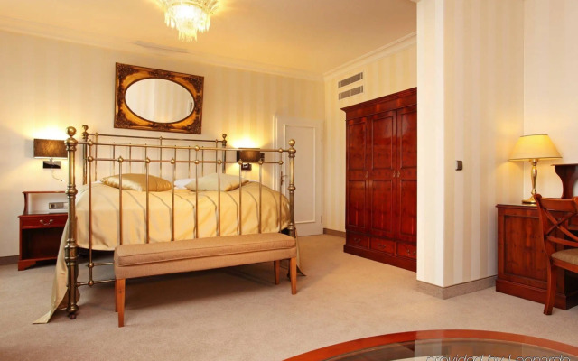Althoff Hotel am Schlossgarten