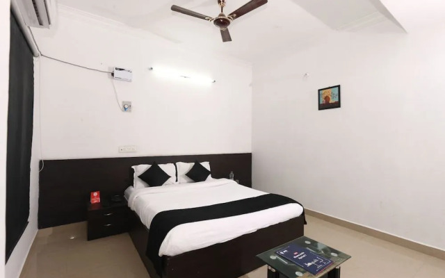 OYO 5328 Cloud 7 Serviced Apartements