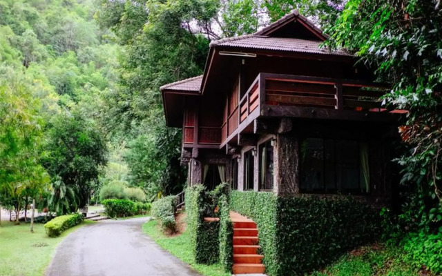 Lanna Resort