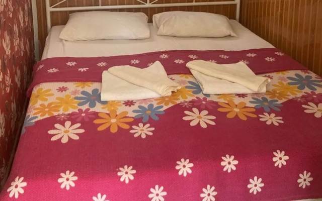 Aya Yorgi Beach Bungalow Evleri