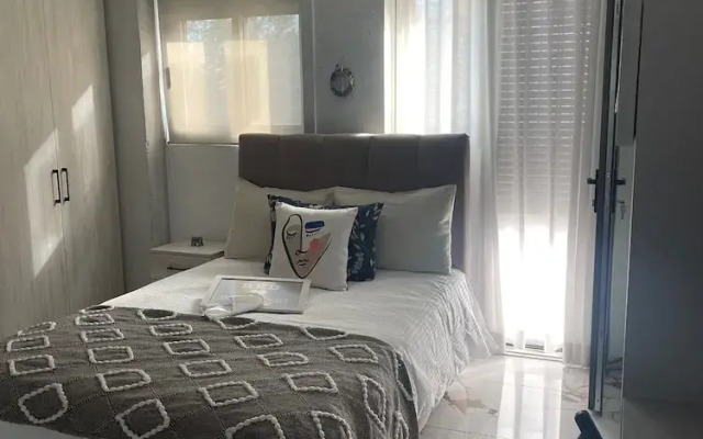 Sea View Apartment Patras