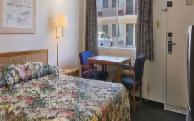 American Budget Inn and Suites- Modesto