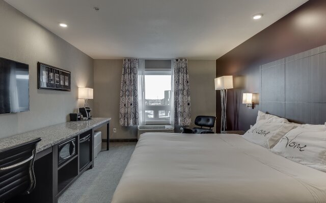 Home Inn & Suites Saskatoon South