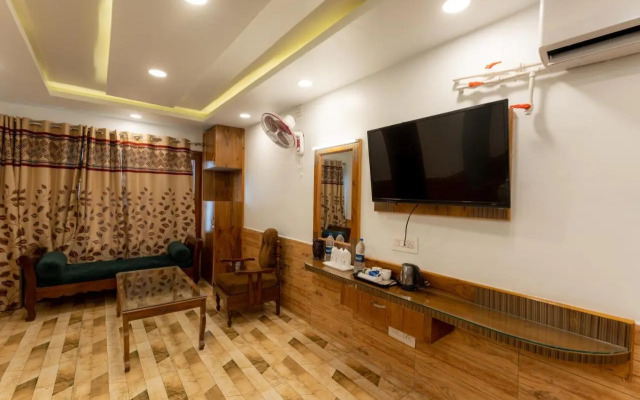 Dandoo Lake Resort