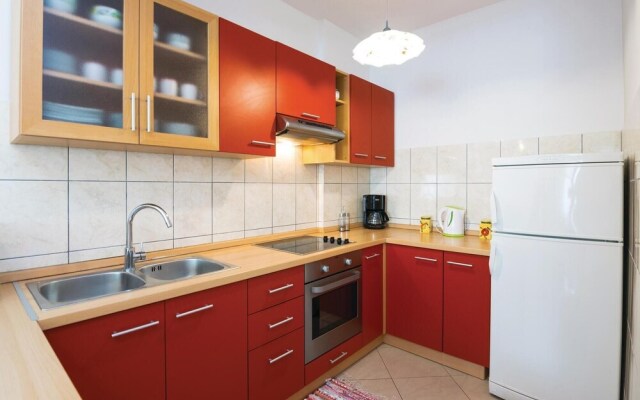 Nice Home in Kozino With 6 Bedrooms and Wifi