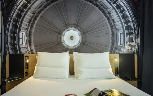 Отель Novotel Belleville Paris 20