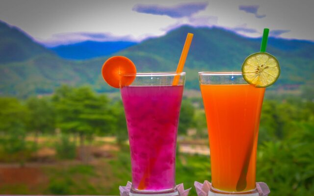 E-outfitting Pai Resort