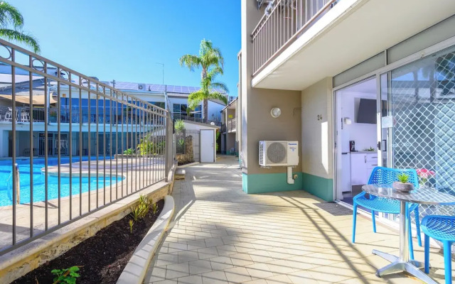 Seadream Studios at Mandurah Gate Resort