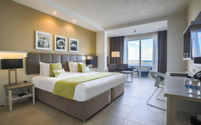 Salini Resort