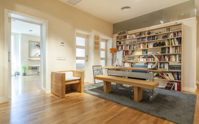 Exclusive - Luxury Sol I