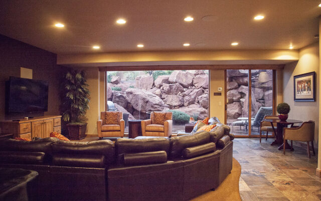 The Inn at Entrada