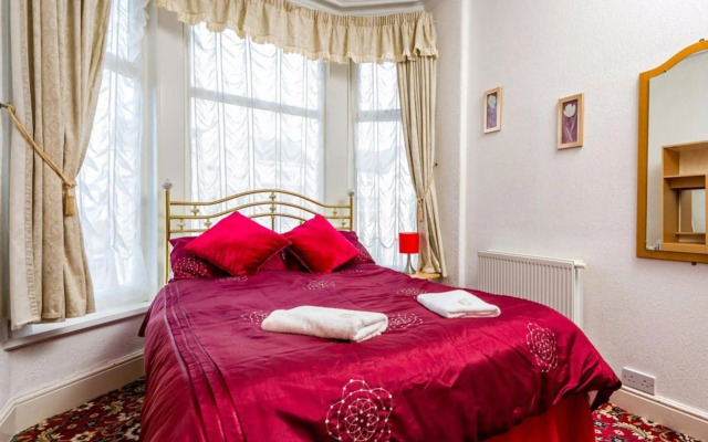 The Holmeleigh Hotel