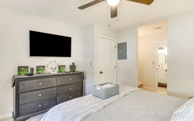 Riverfront Columbia Condo: 4 Mi to Usc!