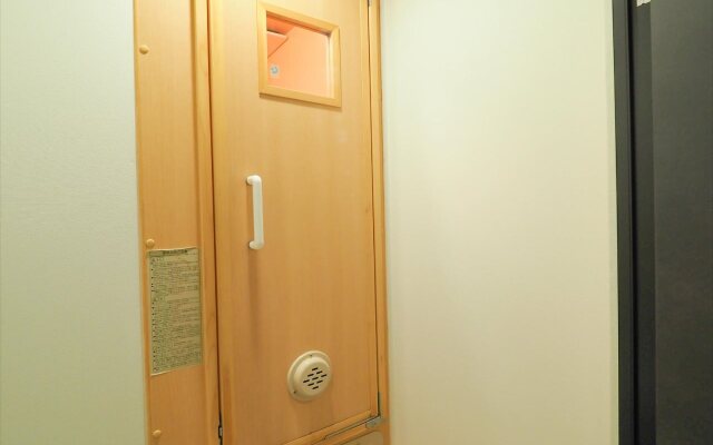 Leo Yu Capsule Hotel Funabashi