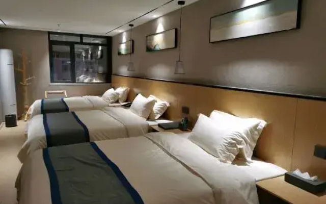Dingnan Xingcheng Hotel