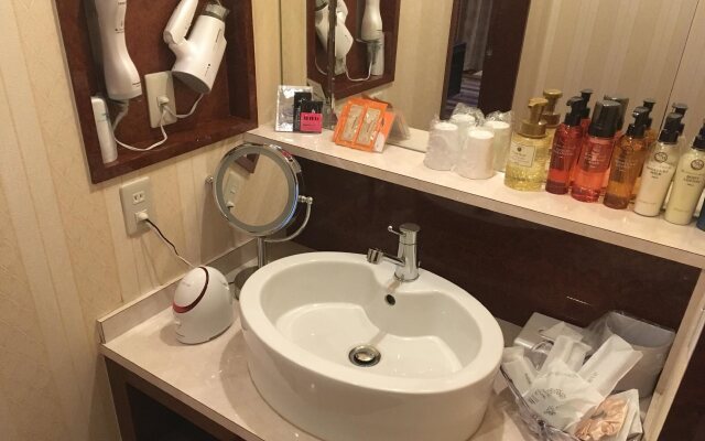 Hotel AVANCER Osaka Takatsuki-Adult Only