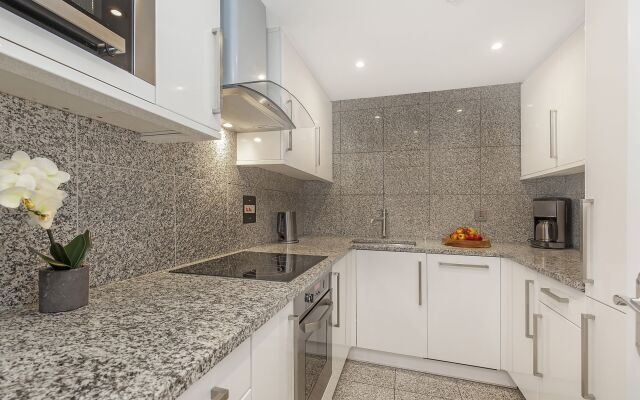 Mayfair House