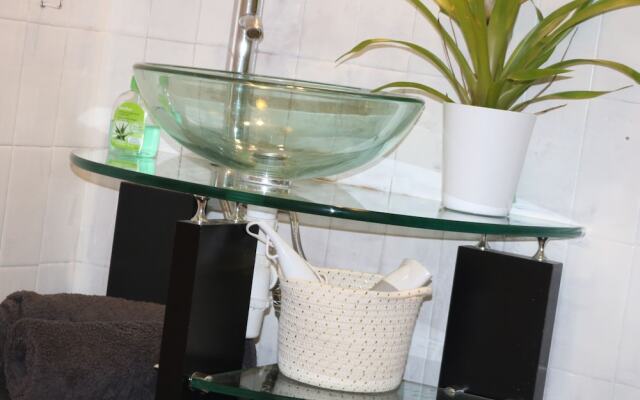 Bel Appartement avec Parking Gratuit