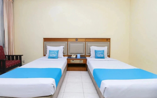 Hotel Danautoba by Airy Rooms – Guest Rooms – Parapat