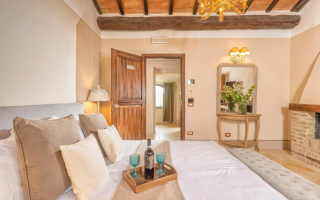 Tuscany Equestrian