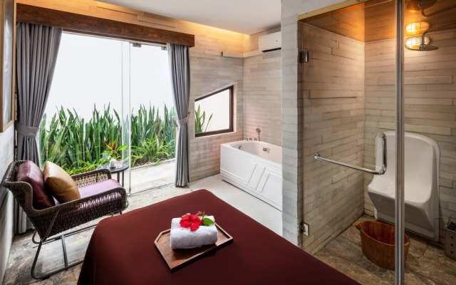 Ravatel Luxury Hotel Bac Giang