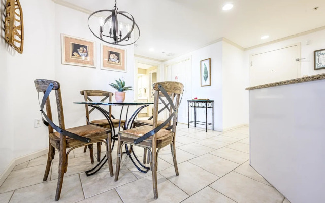 Westwinds 4779 - Flr9 - 2BR 2BA -