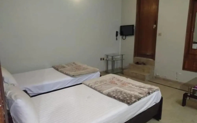 HOTEL Classic INN