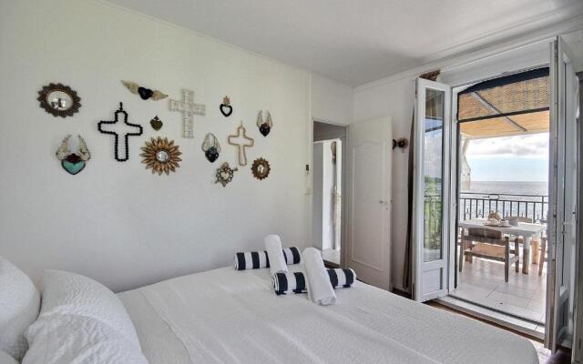 Magnifique Villa avec accès à la plage