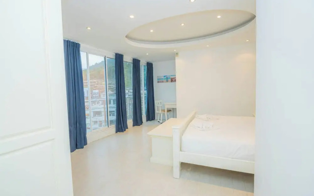 Roomquest Utopia Kata and Residence