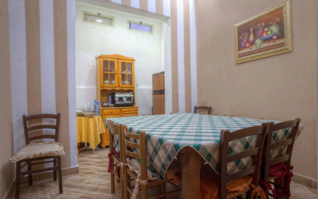 Kolymbetra Bed and Breakfast