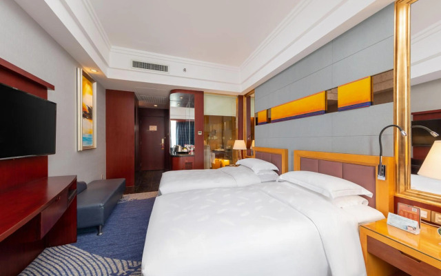 Zhuhai Charming Holiday Hotel