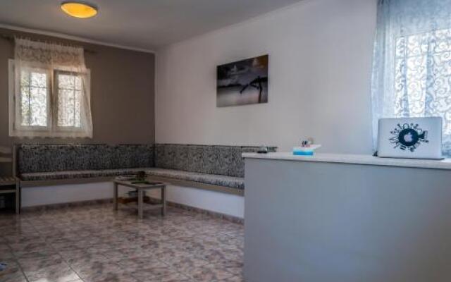 Agnanti Rooms