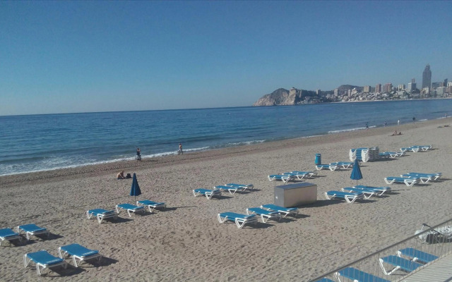 Rainbow Rentals Marques 7