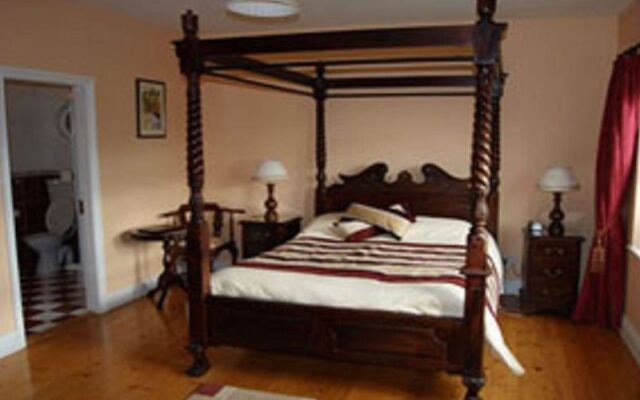 Tom and Eileen's Farmhouse B&B
