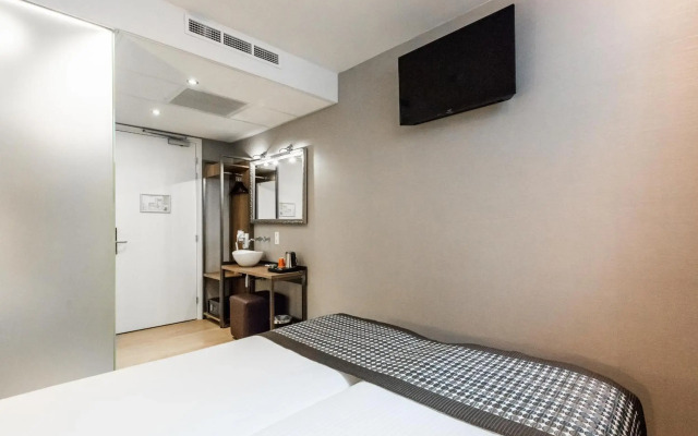 Melrose Hotel