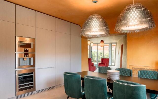 Is Molas Villas
