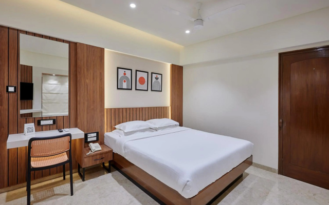 Hotel Karl Residency