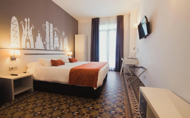 Hostal Live Barcelona